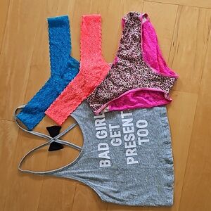 Victoria's Secret Med or One Size bundle